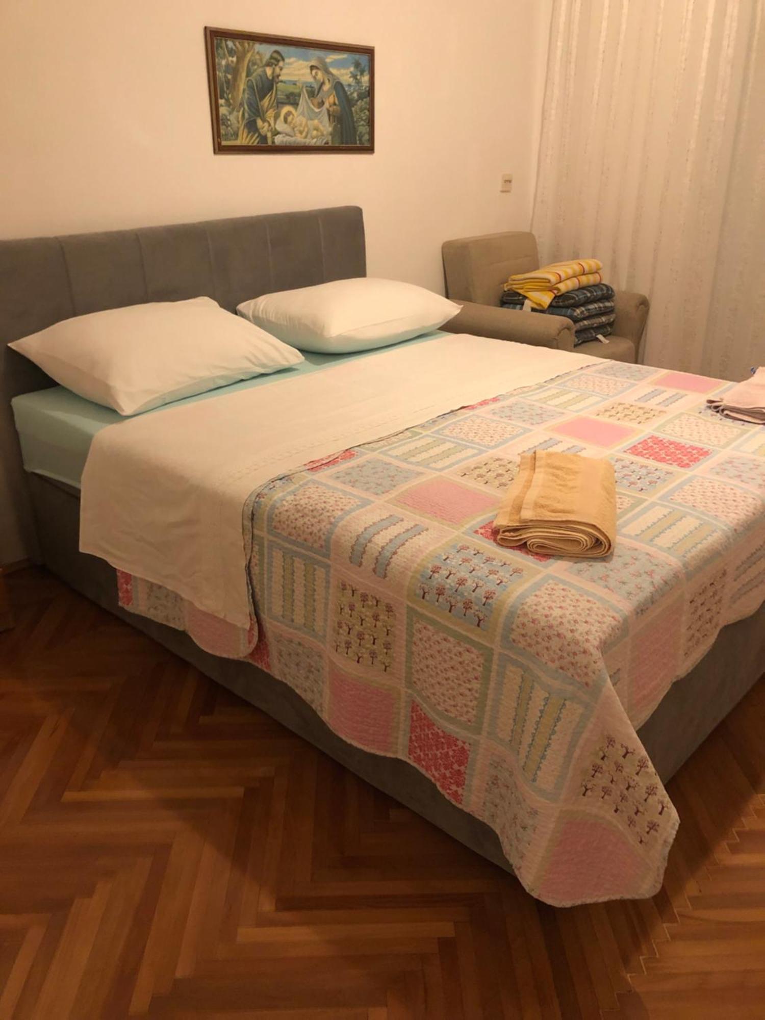 Lorena Zengg Kültér fotó